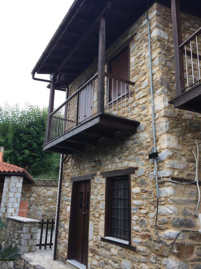 Maison d'hôtes Apostolia'S Small House Bed And View à Anavryti Extérieur photo